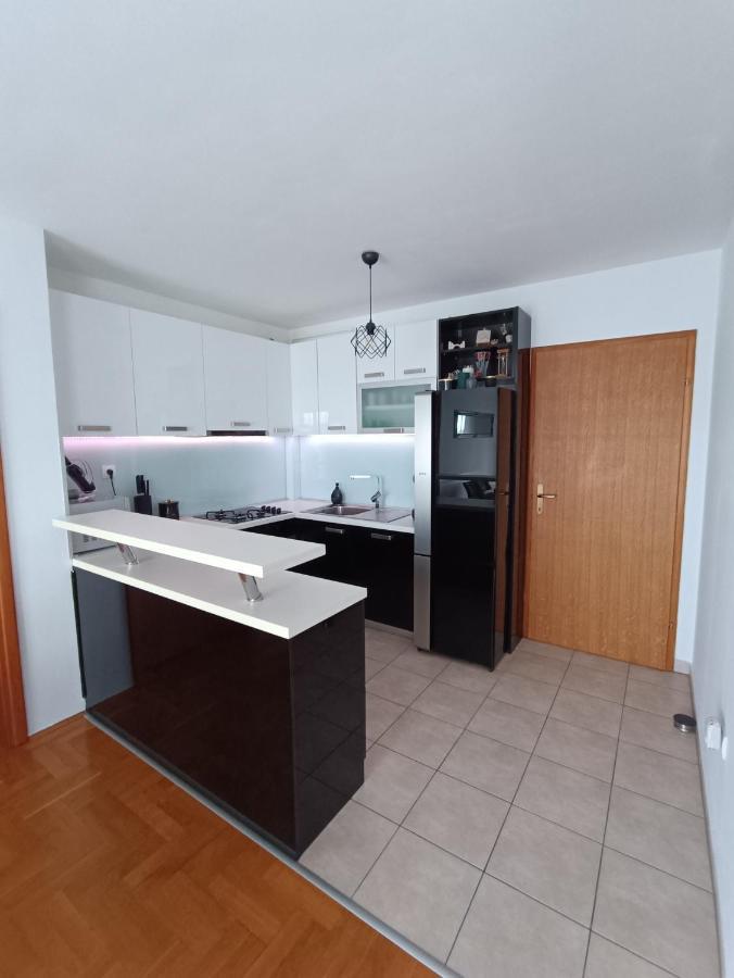 Arena Apartment *